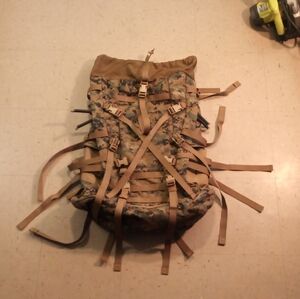 USMC marine corps arc'teryx tactical backpack APBO3 M67854-03-D-3025 NICE/XLARGE